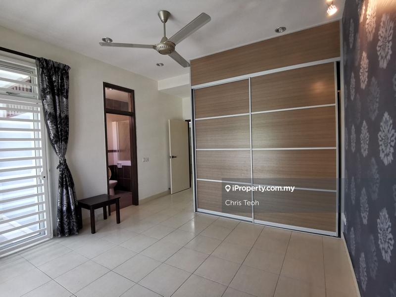 3-storey Terraced House for Sale in Bayan Lepas, Sungai Ara by Chris Teoh - iProperty.com.my
