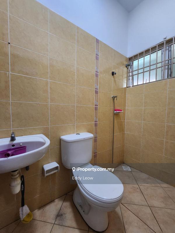 Rumah Berangkai 2 Tingkat untuk Dijual di Taman Merbok, Bukit Baru oleh Eddy Leow - iProperty.com.my
