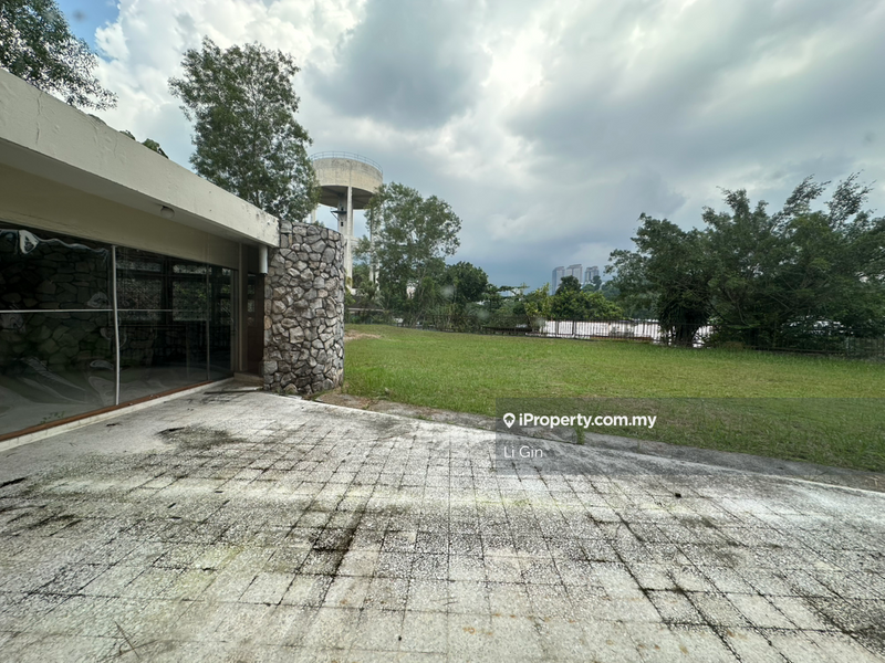 For Rent - Kenny hills. Bukit Tunku. Bungalow suitable for office use