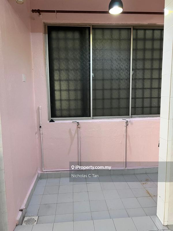 Condominium for Sale in Pantai Panorama Condominiums by Nicholas C Tan - iProperty.com.my