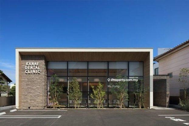 For Rent - Nice Frontage Commercial Bungalow with Ample Parking Space