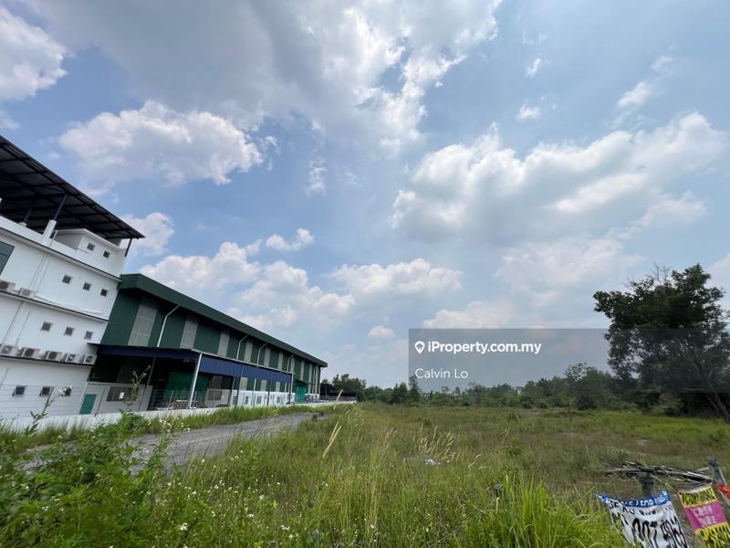 Tanah Perindustrian untuk Dijual di Bukit Angkat Kajang Industrial Land, Kajang oleh Calvin Lo - iProperty.com.my