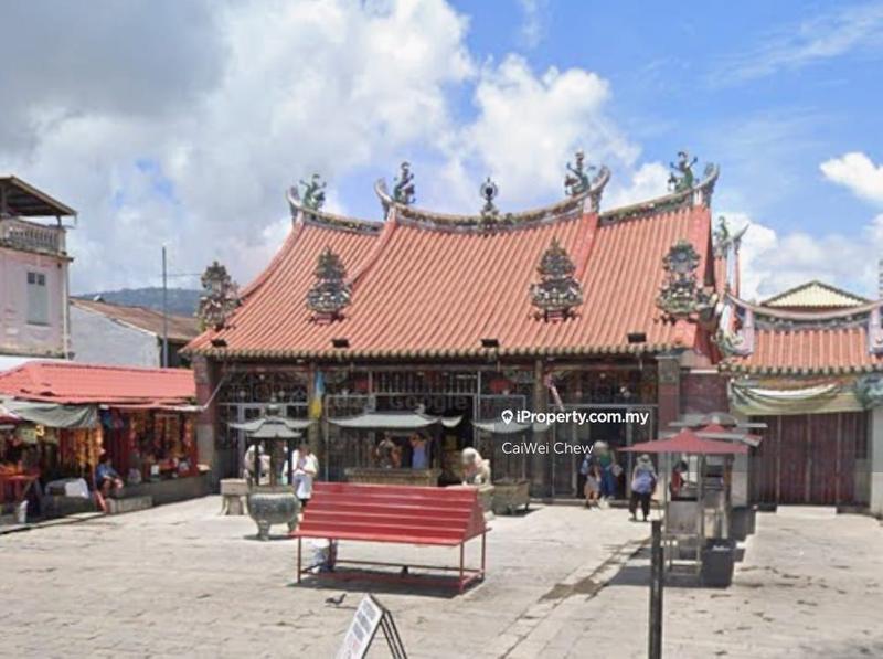 For Sale - 2.5 Storey Heritage House at Georgetown