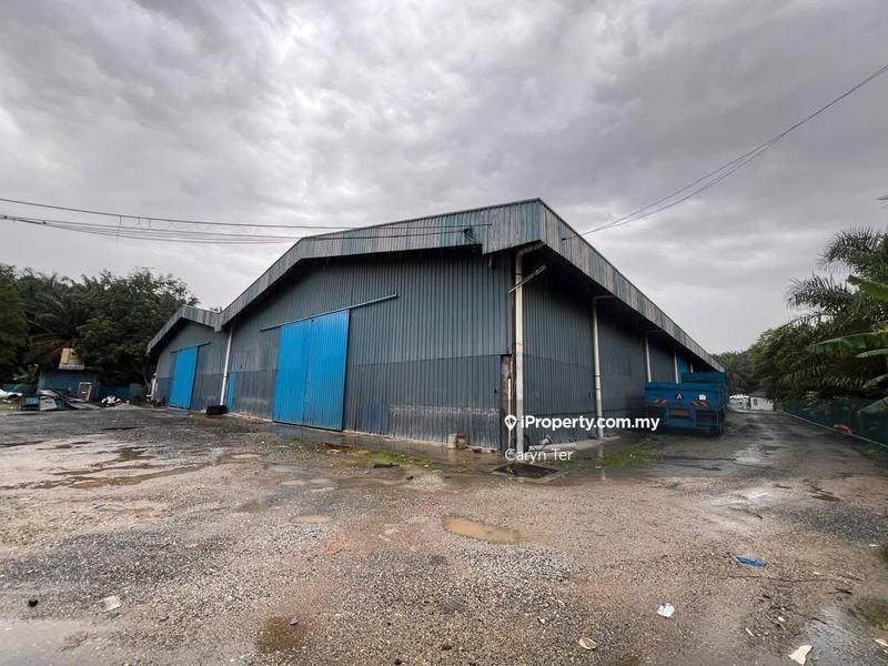 For Sale - Kulai ( Light industry ) Detached Factory ( Block A and B )