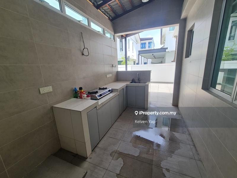 Rumah Berkembar untuk Dijual di Ambang Botanic, Klang oleh Kelven Yap - iProperty.com.my