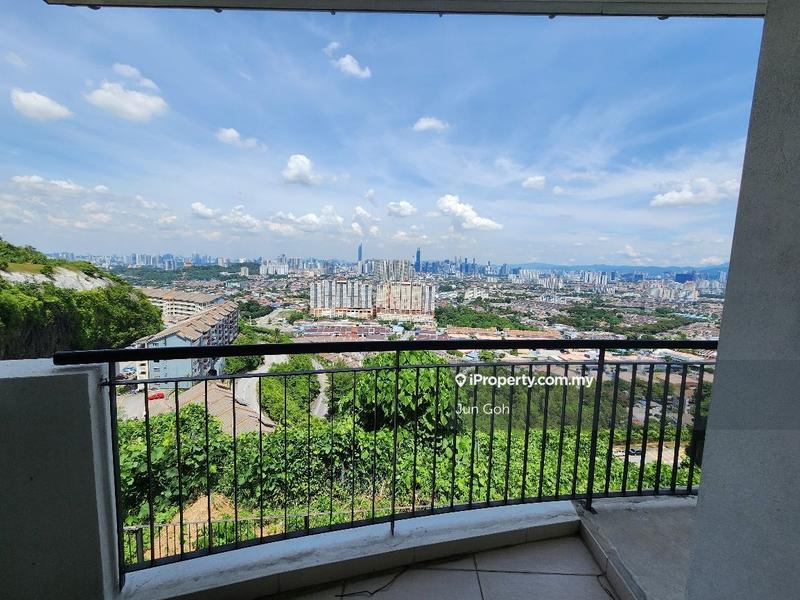 Rumah Berkembar untuk Dijual di Taman bukit permai, Cheras oleh Jun Goh - iProperty.com.my