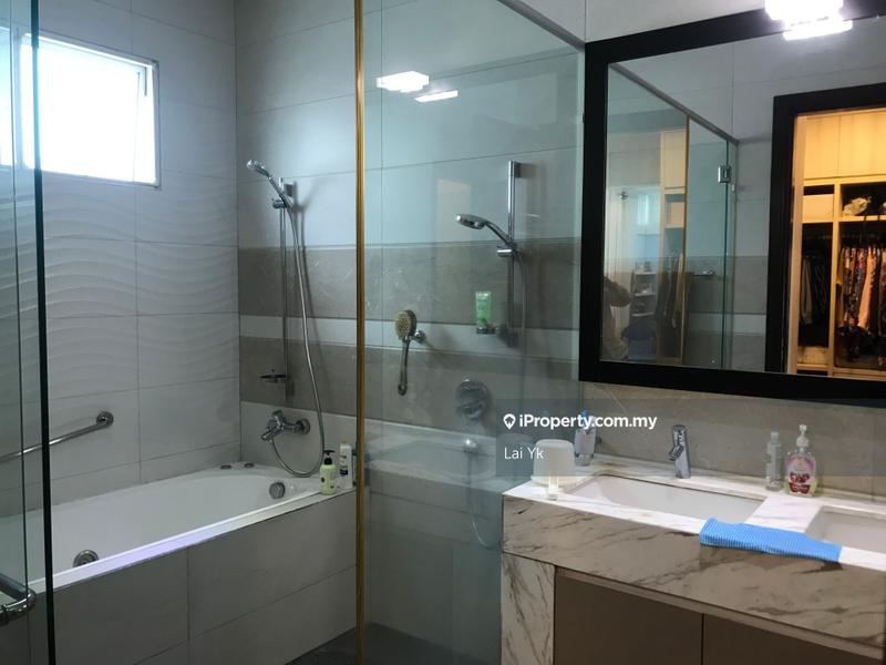 Bungalow House for Sale in Subang Heights, Subang Jaya by Lai Yk - iProperty.com.my