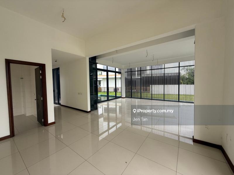 Bungalow House for Sale in tanll, Telok Panglima Garang by Jen Tan - iProperty.com.my