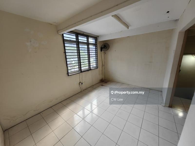 2.5-storey Terraced House for Sale in Taman Putra Perdana, Puchong by CW Lee - iProperty.com.my