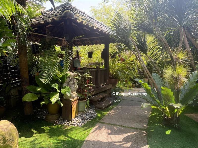 Semi-Detached House for Sale in Hijauan Residence, Ulu Langat by Flora - iProperty.com.my