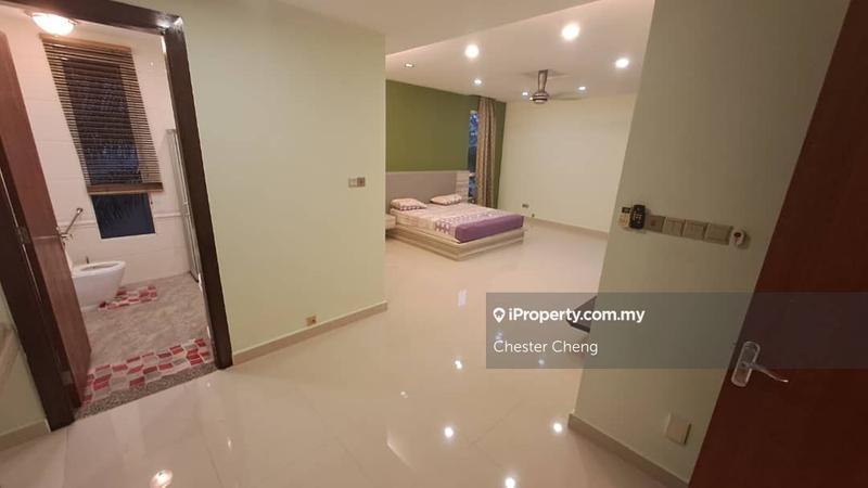 Bungalow House for Sale in Subang Heights, Subang Jaya by Chester Cheng - iProperty.com.my