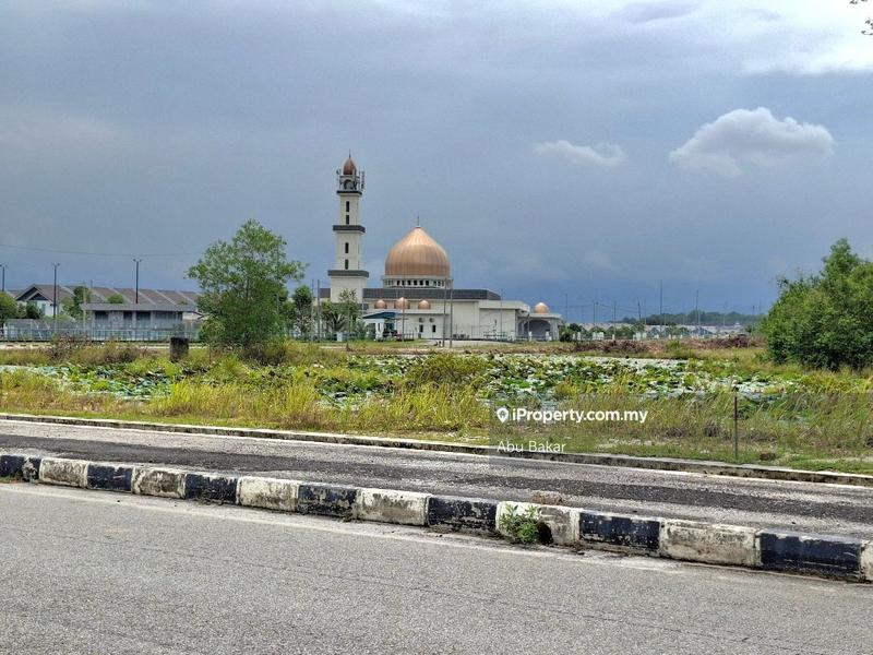 Rumah Teres untuk Dijual di Ipoh, Perak oleh Abu Bakar - iProperty.com.my