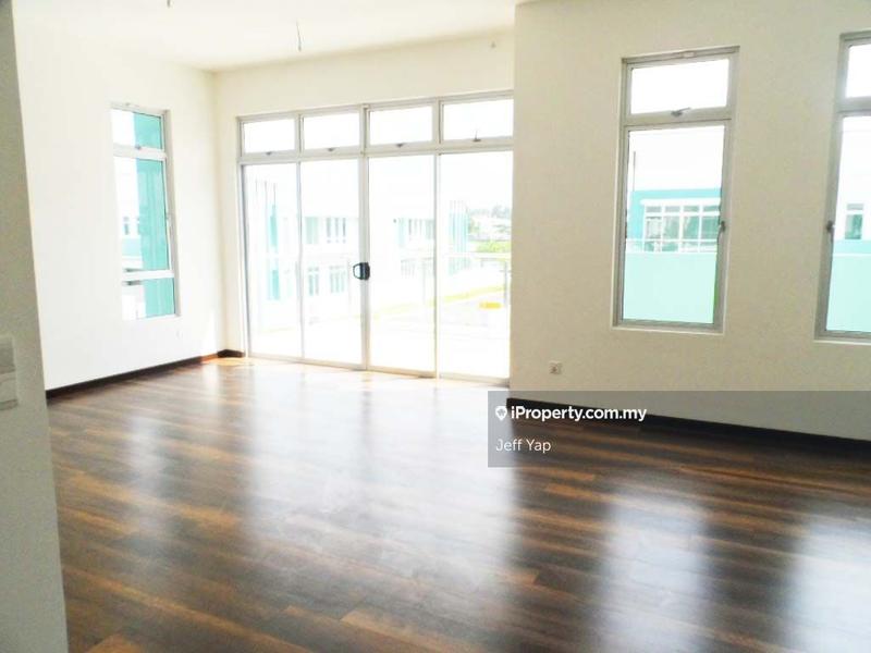 Cluster House for Sale in Nusa Duta, Iskandar Puteri (Nusajaya) by Jeff Yap - iProperty.com.my