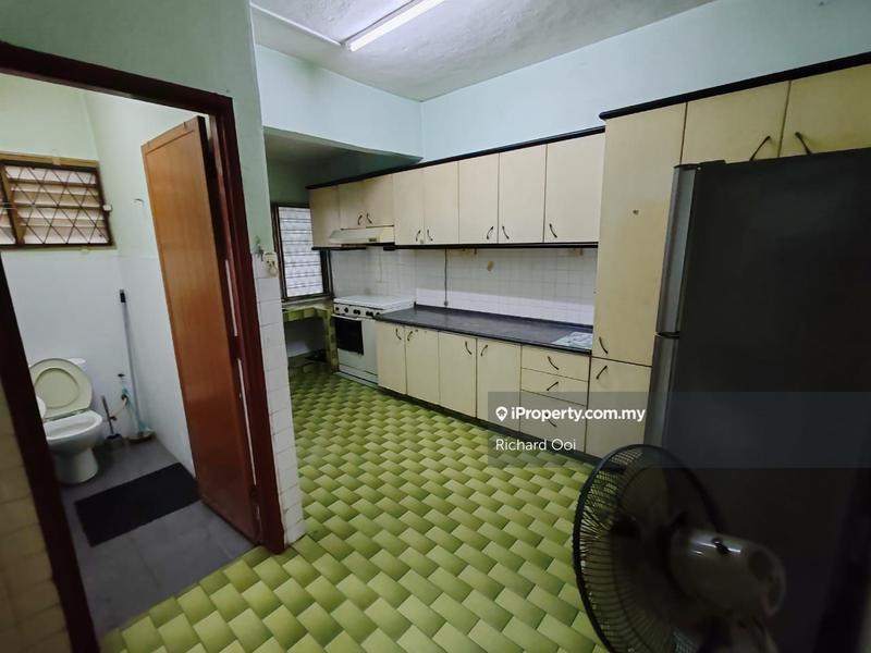 Rumah Berangkai 2 Tingkat untuk Dijual di Taman Mayang, Petaling Jaya oleh Richard Ooi - iProperty.com.my