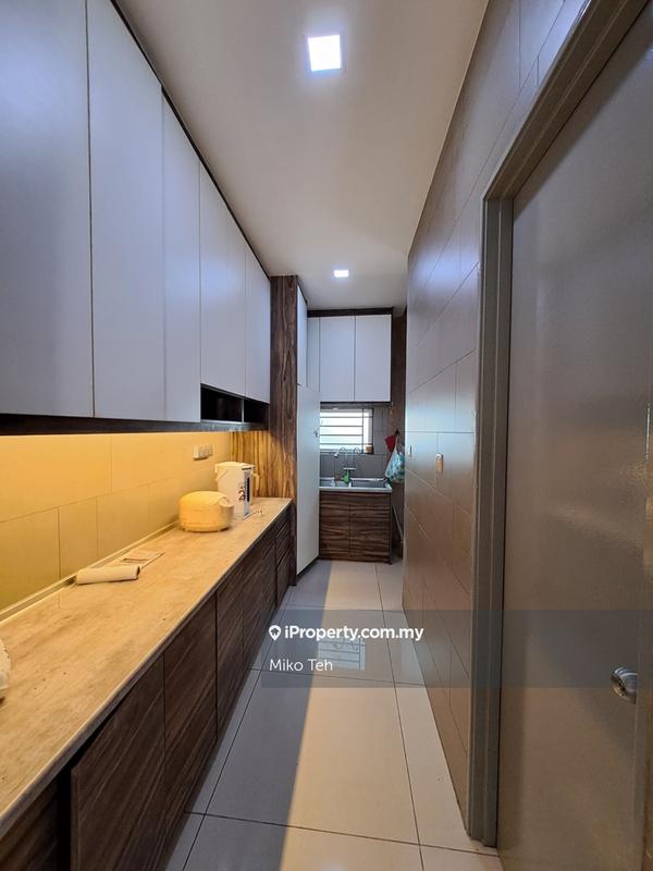 Rumah Teres 2-Tingkat untuk Dijual di Taman Lestari Putra, Seri Kembangan oleh Miko Teh - iProperty.com.my