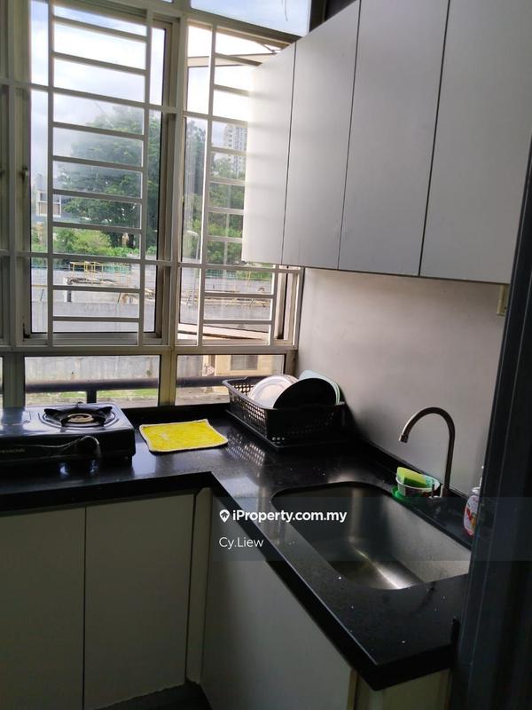 Rumah Bandar untuk Dijual di Taman Bukit Serdang, Seri Kembangan oleh Cy.Liew - iProperty.com.my