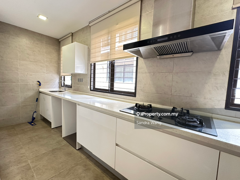2.5-storey Terraced House for Sale in BU6 ( end lot) BU 6, Petaling Jaya, Bandar Utama by Sandra Wang - iProperty.com.my