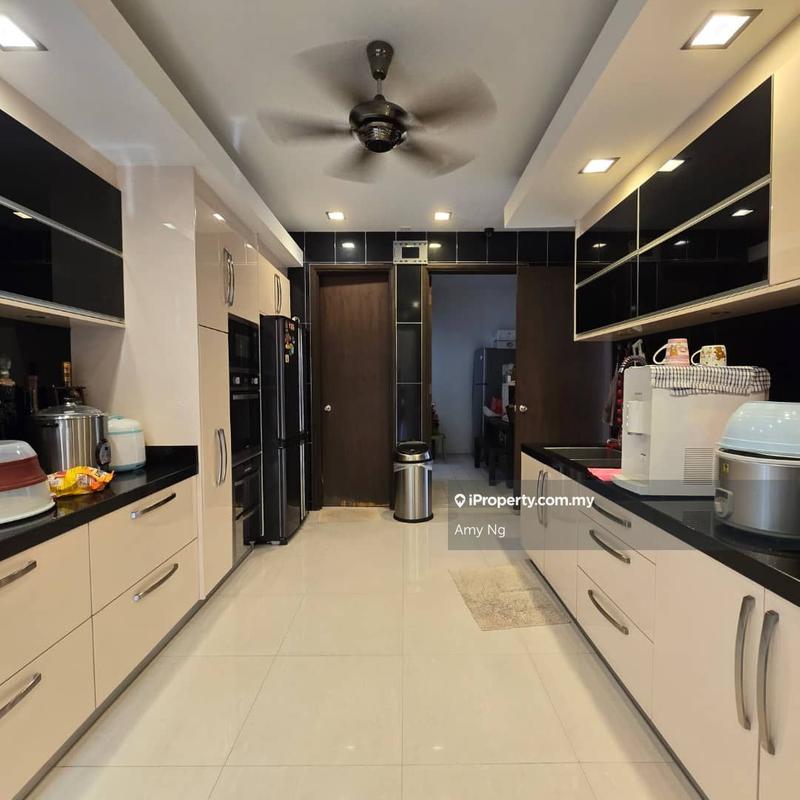 Rumah Berkembar untuk Dijual di TWIN PALM, Cheras oleh Amy Ng - iProperty.com.my