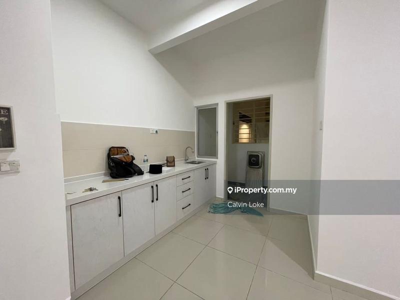 Service Residence for Sale in Savanna Executive Suite @ Southville City by Calvin Loke - iProperty.com.my