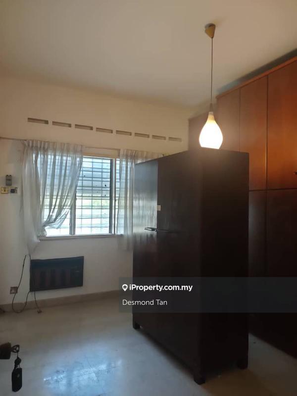 Rumah Berkembar untuk Dijual di Seksyen 17, Petaling Jaya oleh Desmond Tan - iProperty.com.my