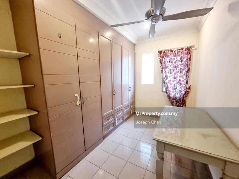 Rumah Berkembar untuk Dijual di Seksyen 9, Shah Alam oleh Joseph Chan - iProperty.com.my