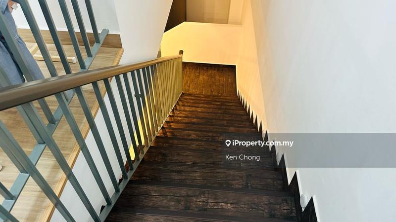 Rumah Teres 2-Tingkat untuk Dijual di Bandar Country Homes, Saujana Rawang, M aruna, Rawang oleh Ken Chong - iProperty.com.my
