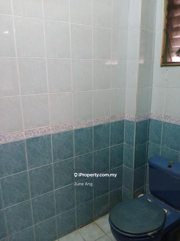 Rumah Flat untuk Dijual di Taman Pandan Jaya oleh June Ang - iProperty.com.my