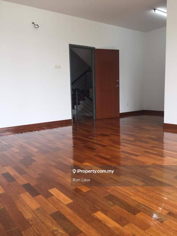 2.5-storey Terraced House for Sale in Bandar Puteri Puchong, Puchong by Ron Liew - iProperty.com.my