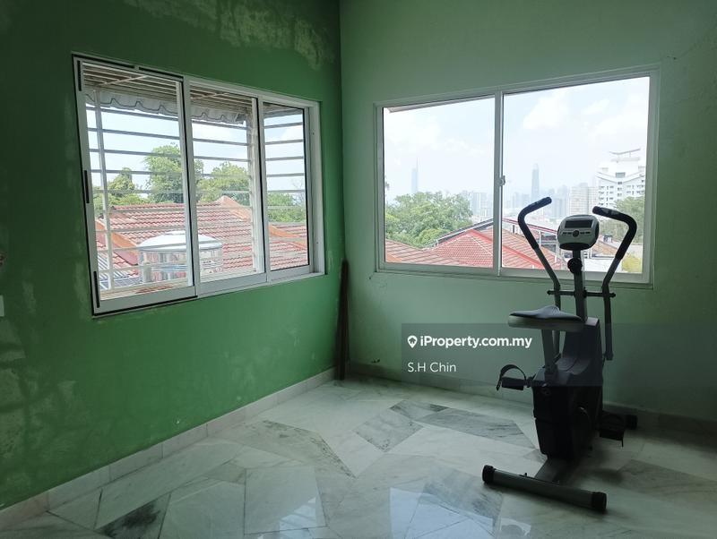 Rumah Teres 2-Tingkat untuk Dijual di Bukit Pandan Bistari, Cheras oleh S.H Chin - iProperty.com.my