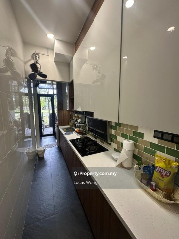 3-storey Terraced House for Sale in Lake Fields, Sungai Besi by Lucas Wong - iProperty.com.my