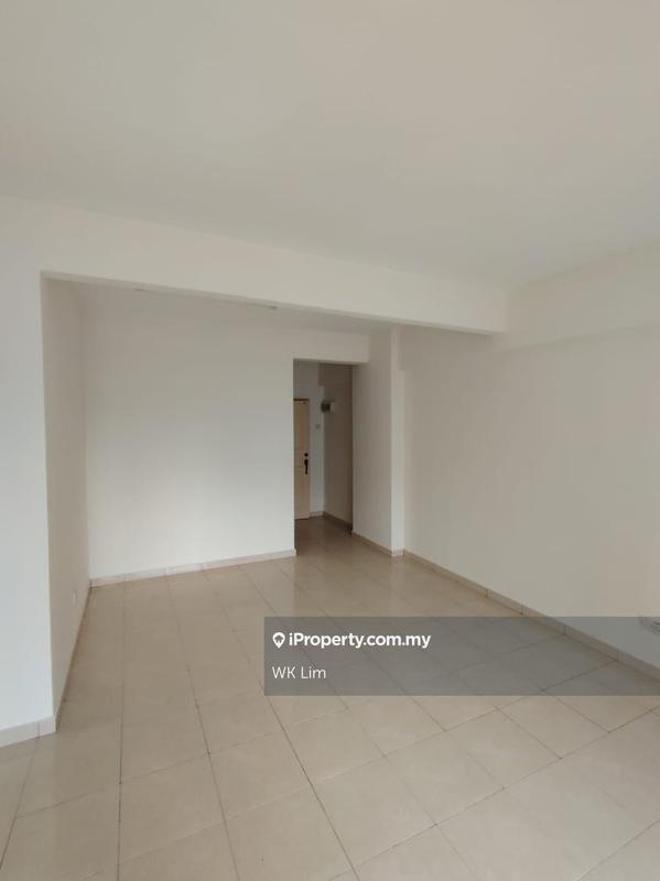 For Sale - Prima Tiara II