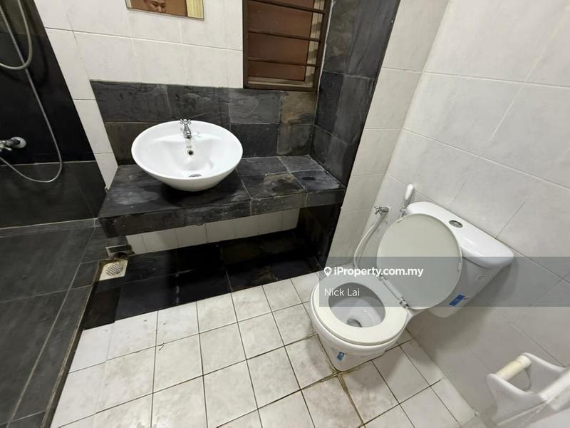 Kediaman Servis untuk Dijual di Ritze Perdana 1 oleh Nick Lai - iProperty.com.my