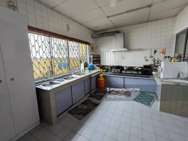Terraced House for Sale in Taman Sea, Petaling Jaya by King Chong - iProperty.com.my
