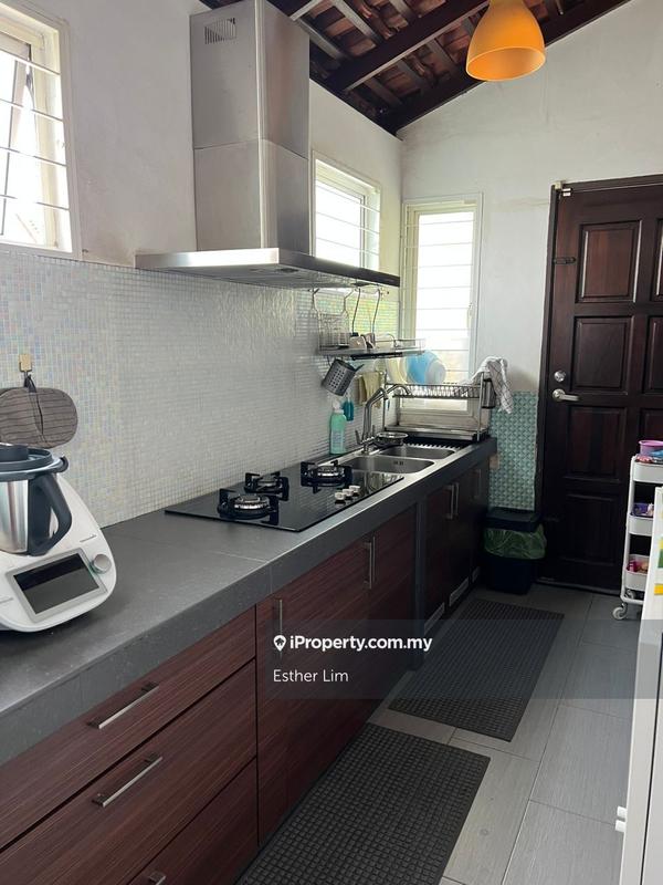 Rumah Berangkai 2 Tingkat untuk Dijual di Seri Utama Damansara, Kota Damansara oleh Esther Lim - iProperty.com.my