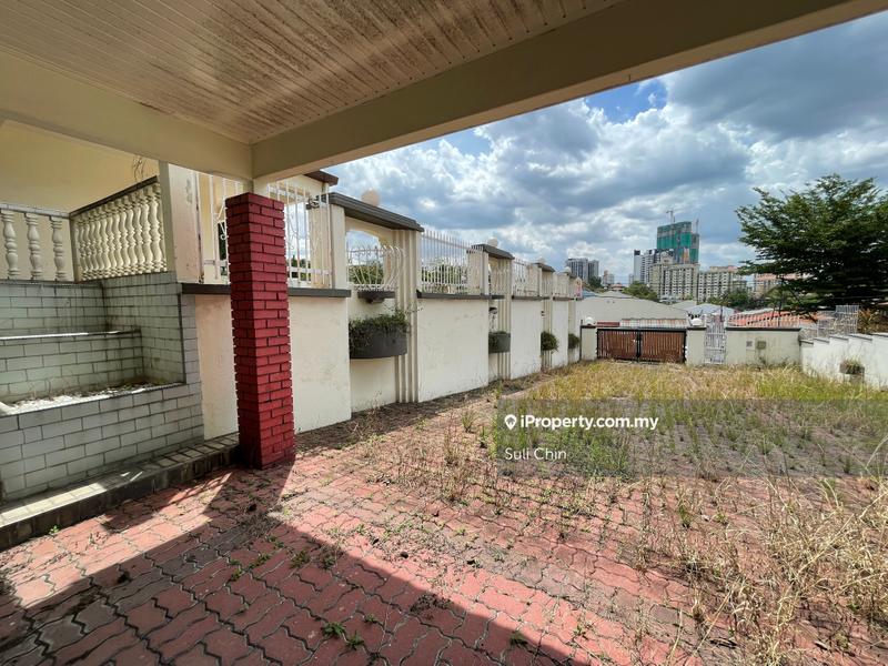 Bungalow House untuk Dijual di Taman Overseas Union (Taman Oug), Jalan Klang Lama (Old Klang Road) oleh Suli Chin - iProperty.com.my