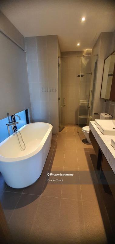 Rumah Berkembar untuk Dijual di Taman Bukit Serdang, Seri Kembangan oleh Grace Chooi - iProperty.com.my