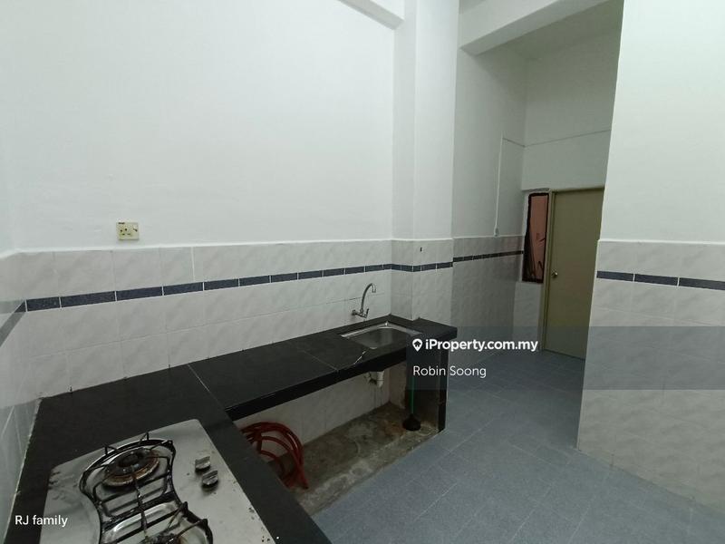 Kondominium untuk Dijual di Straits Court oleh Robin Soong - iProperty.com.my