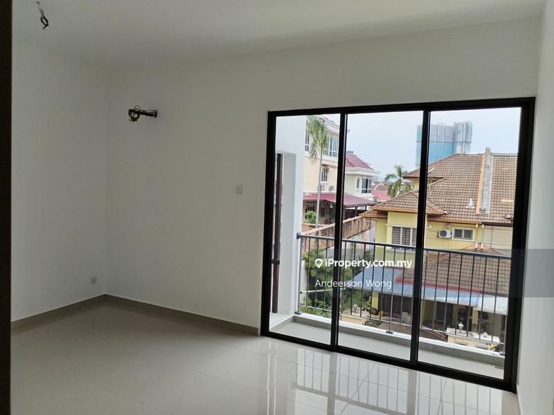 3-storey Terraced House for Sale in Taman Naga Emas, Salak South by Andeerson Wong - iProperty.com.my