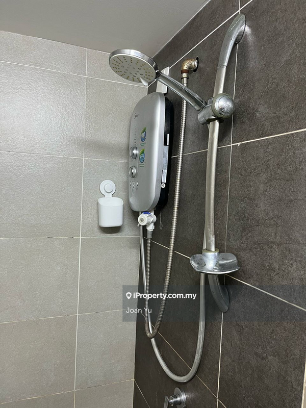 Service Residence for Rent in Pinnacle Petaling Jaya by Joan Yu - iProperty.com.my