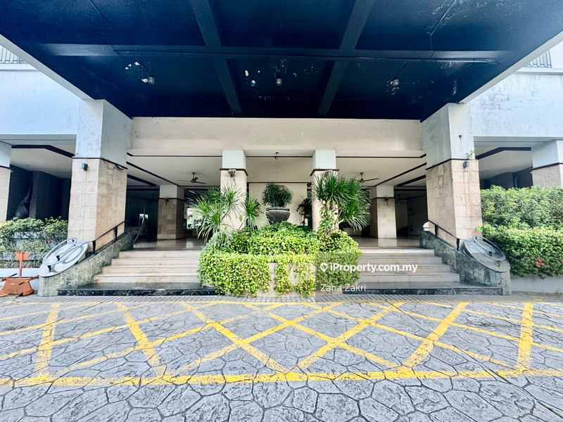 Kondominium untuk Dijual di 202 DC (Desa Cahaya) oleh Zana Zakri - Main Lobby - iProperty.com.my