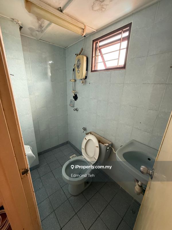 For Sale - Shamelin Bestari