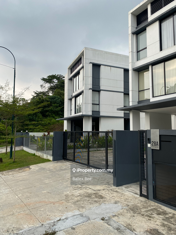 Tanah Kediaman untuk Dijual di Kayangan Heights, Shah Alam oleh Ballex Bee - iProperty.com.my