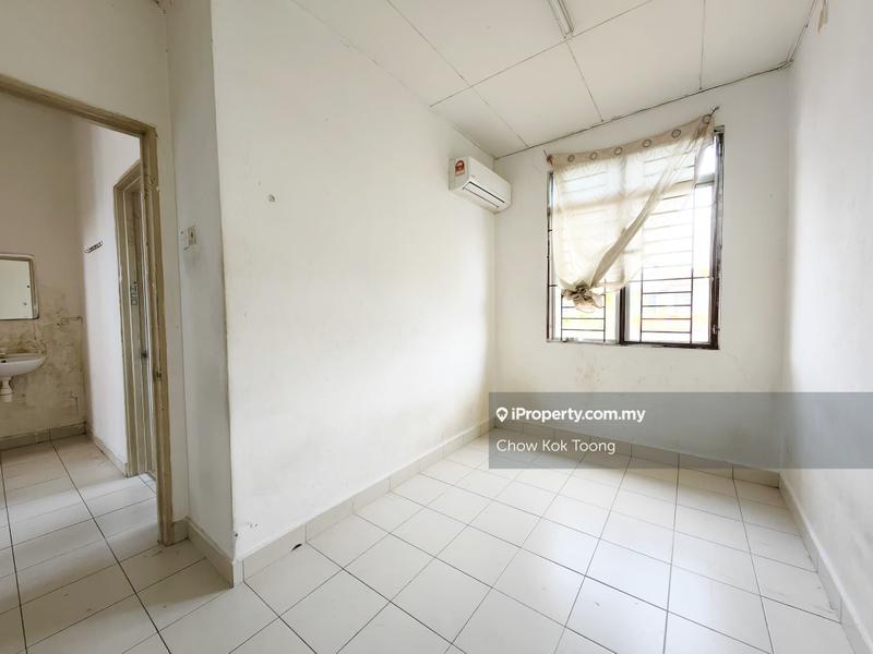 Rumah Teres 2.5-Tingkat untuk Dijual di Taman Tasik Prima, Puchong oleh Chow Kok Toong - iProperty.com.my