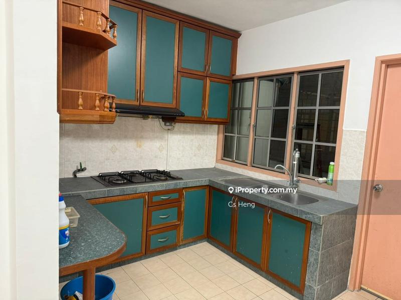 For Sale - Sri Intan 2