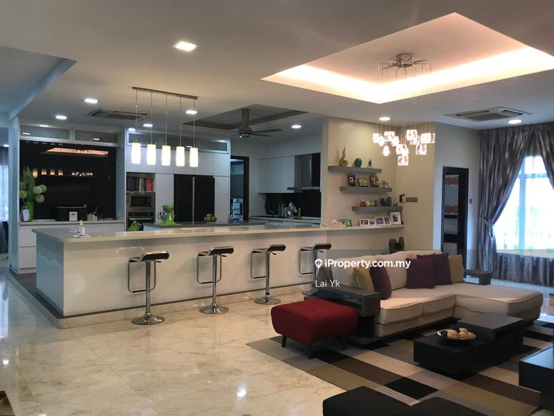 Bungalow House for Sale in Subang Heights, Subang Jaya by Lai Yk - iProperty.com.my