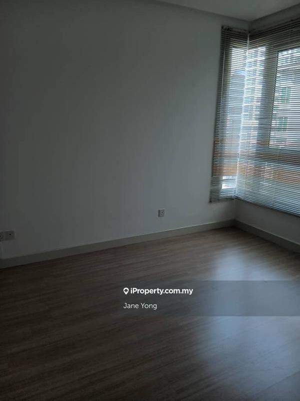 Kediaman Servis untuk Dijual di V Residence 3 @ Sunway Velocity oleh Jane Yong - iProperty.com.my