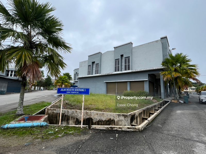 For Sale - Corner 2 Storey Shoplot Kawasan Industry Seberang Temerloh Extra Land