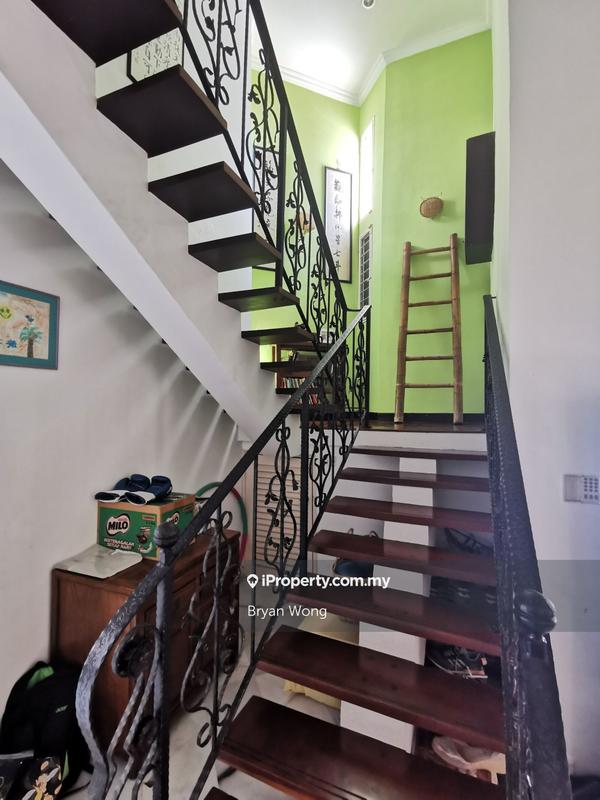 Semi-Detached House for Sale in Damansara Jaya, Petaling Jaya by Bryan Wong - iProperty.com.my