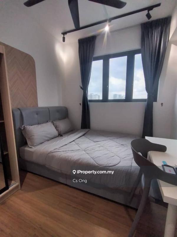 For Rent - M Vertica