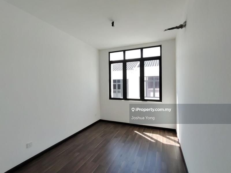 Rumah Teres 2-Tingkat untuk Dijual di Eco Majestic, Semenyih oleh Joshua Yong - iProperty.com.my